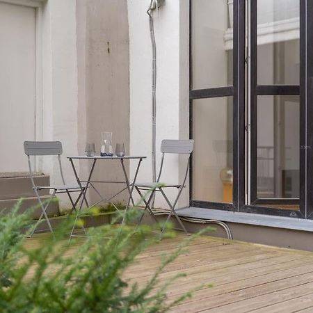 Apartamento Designer Loft In The City Center Riga Exterior foto