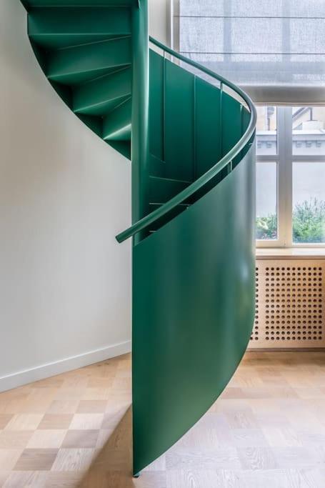 Apartamento Designer Loft In The City Center Riga Exterior foto
